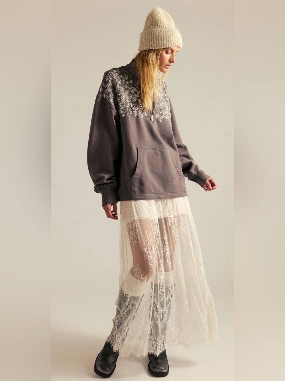 NEW Free People XS Girls Night Out Sweatshirt Embroidered Charm NWOT 1/4 Zip - Picture 3 of 6